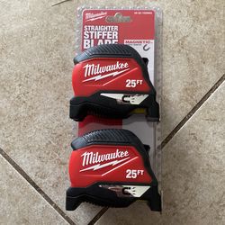 Milwaukee  25ft