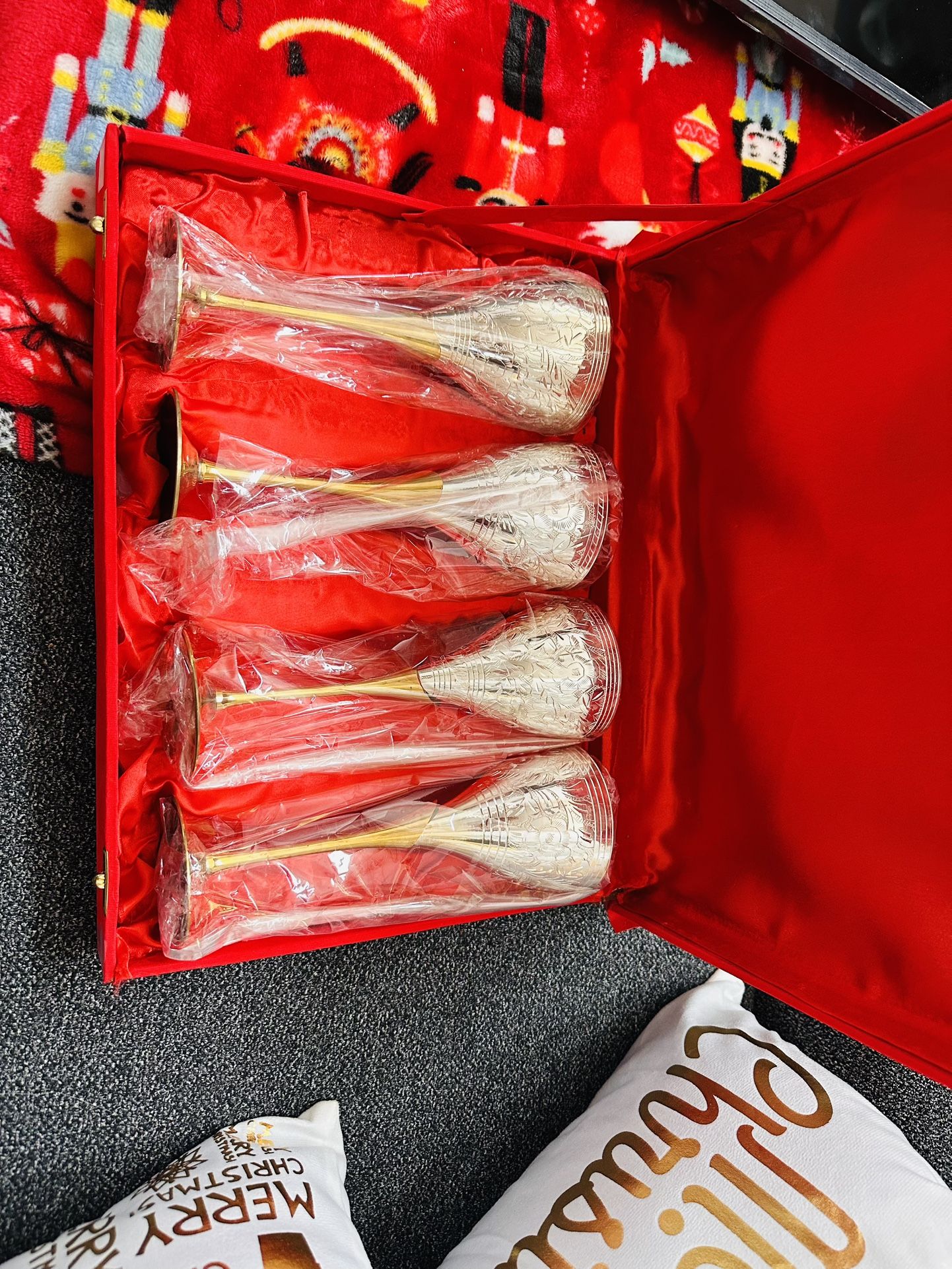 Beautiful Silver Plated Wine Glass/ Champagne