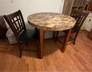 Granite table w 2 chairs solid granite  $140