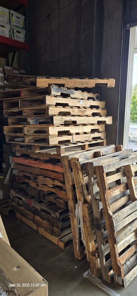 FREE WOOD PALLETS -ALL CONDITIONS