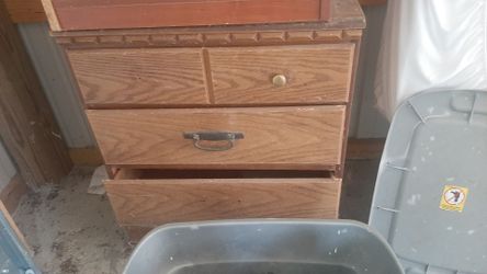 Small chest of drawers