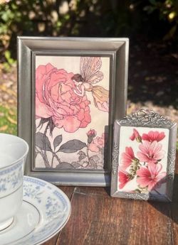 Floral Silver-Toned Picture Frame Set Whimsy Decor
