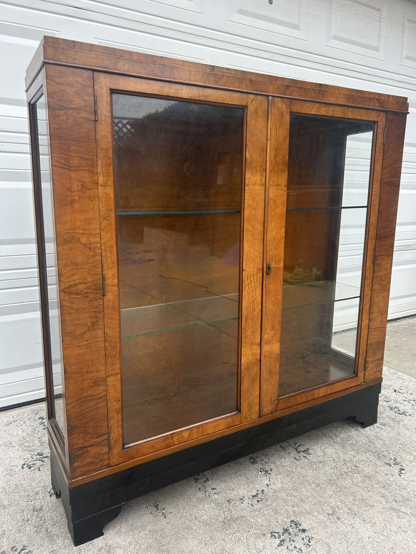 Mid Century Modern  Display Cabinet/Bookcase/Wine Bar
