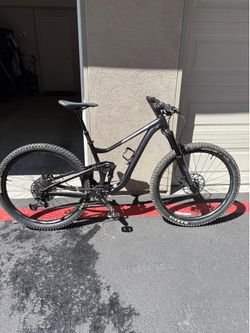 Giant Trance x2 29er Mountain Bike