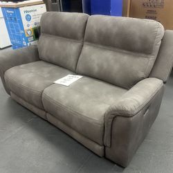 Ashley’s Furniture Brand New sofa With Usb 