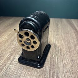 Vintage Boston Ranger 55 Crank Pencil Sharpener Gloss Black Adjustible Excellent