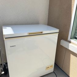 Galanz 5.0 Cu Ft Freezer