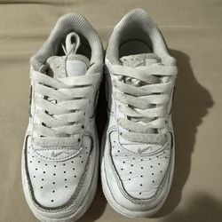 Tolder Nike Air Force 1 Size 12.5