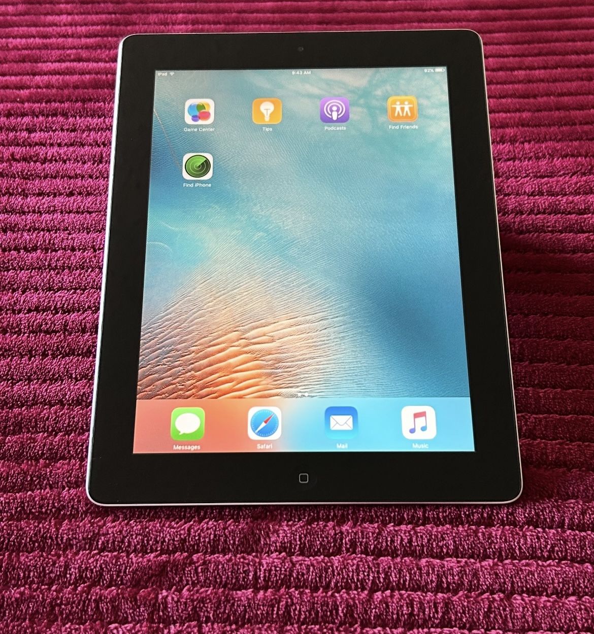 Apple iPad 16GB A1395-Unlocked- Low Price. $20