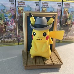 Pikachu Grey Felt Hat Figurine *BRAND NEW* Vincent van Gogh Museum Scarlet Violet Pokemon TCG Self Portrait Museum Artist Painter Figure