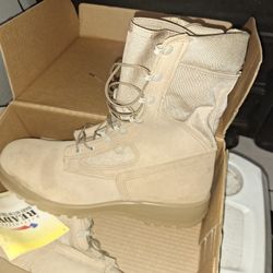BELLEVILLE DES 390 Hot Weather Combat Boot Size 13.5 R 