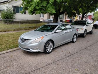 Hyundai Sonata Low miles parts