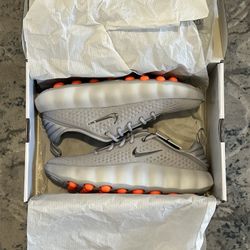 Nike Mind Shoe 002 Light Grey