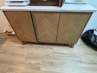 Dishes Storage