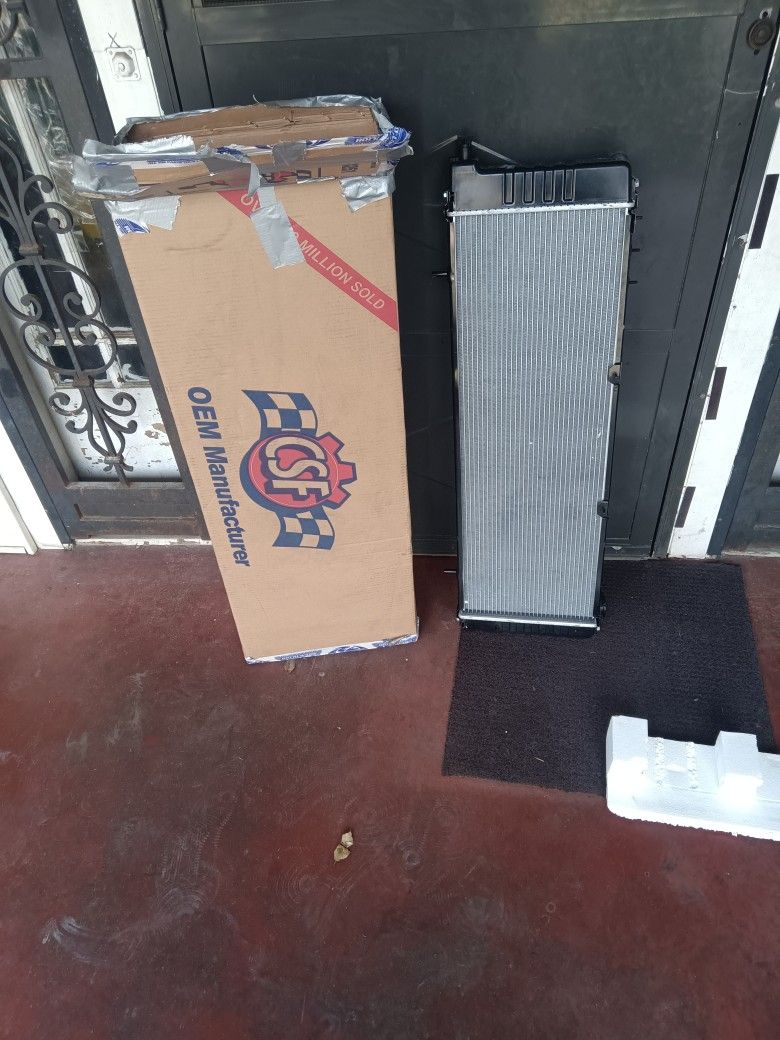 96 To 2000 Cherokee Radiator New