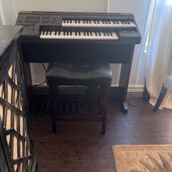 Yamaha Piano 