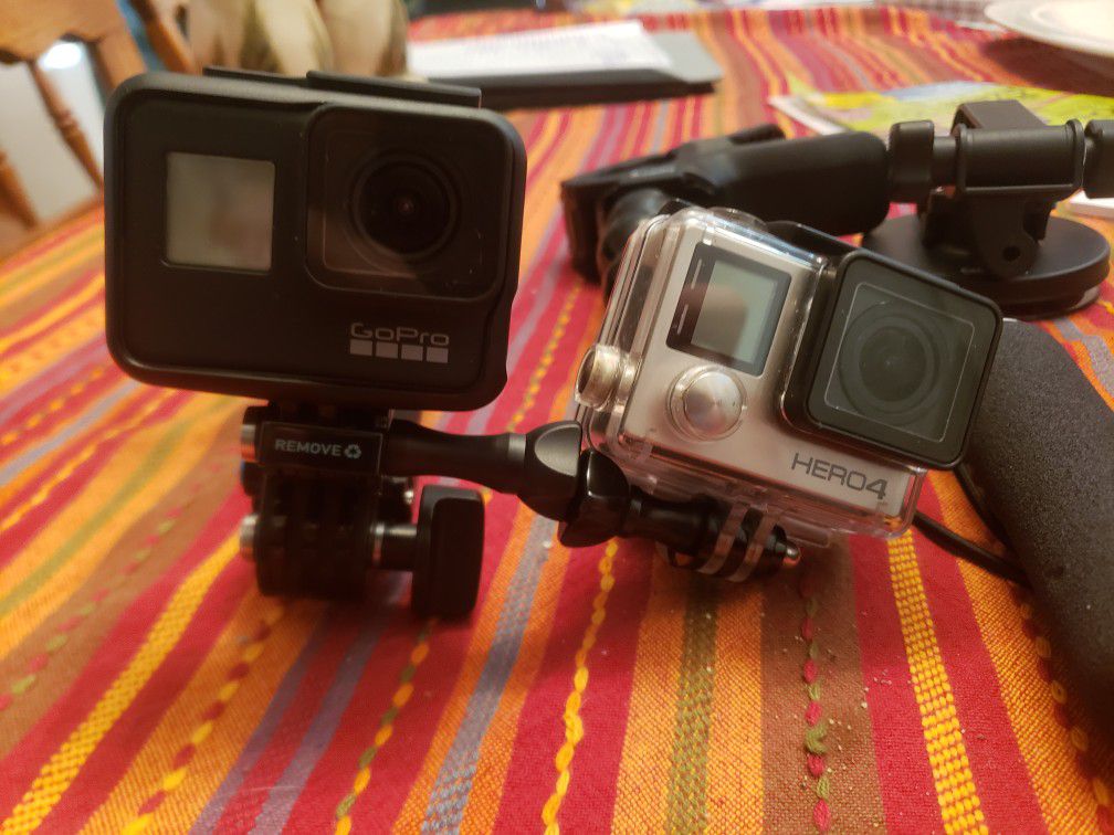 Gopro hero 7 black 4 silver and mounts