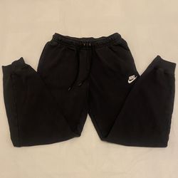 NIKE Black Sportswear Club Joggers Sweatpants Size S