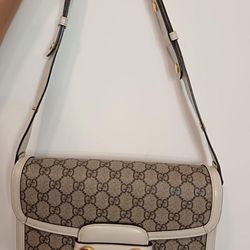 cartera Gucci