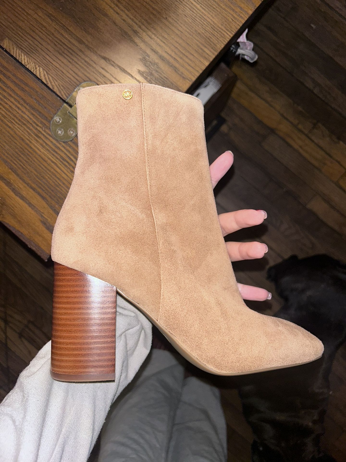 Micheal Kors Boots