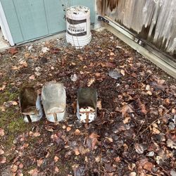 Chicken Feeder’s 