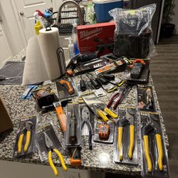 Milwaukee Drill Set, Klein Electrical Tools, Klein Tool Pouch 