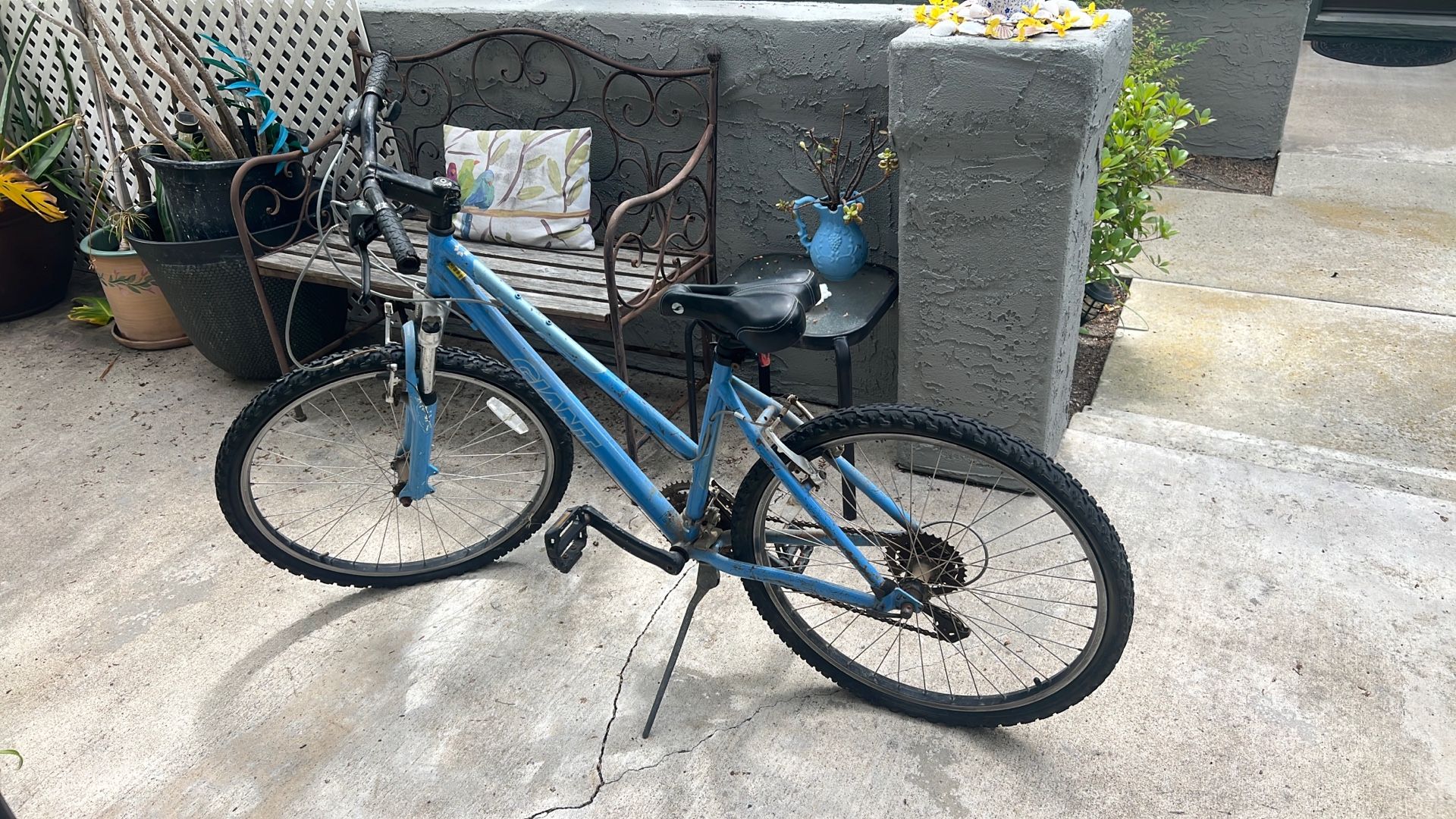 Bike Used giant Need To Be Fix