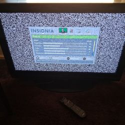 32 Inch Insignia w/ Remote