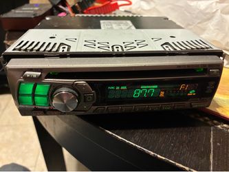 Stereo alpine model 9820XM