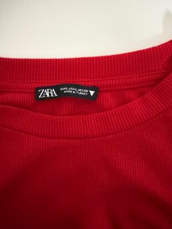 Authentic ZARA Red Ribbed Ruched Side Long Sleeve Top - Size L