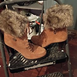 BOOT'S