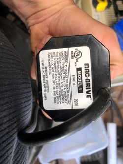 Small pond waterfall pump