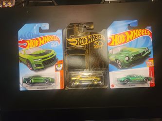 Super Treasure Hunt(s) / 50th Chase  Camaro Lot
