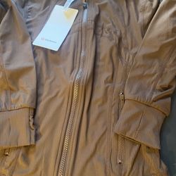  BROWN LULULEMON NYLON JACKET 