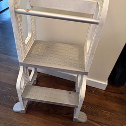 Toddler Kitchen Tower