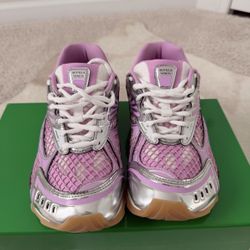 Bottega Veneta Orbit Sneakers