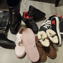 Para Nin̈a (O) Botas Y Tenis  