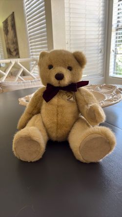 Vintage 1993 Dakin Limited Edition Teddy Bear – Excellent Condition
