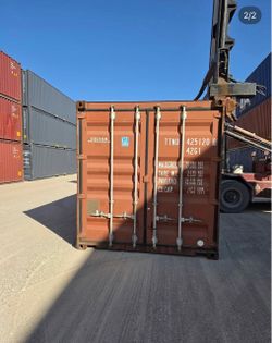 Storage containers Available 20’ 40’ HC one Trip