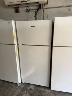 Hotpoint Refrigerator 