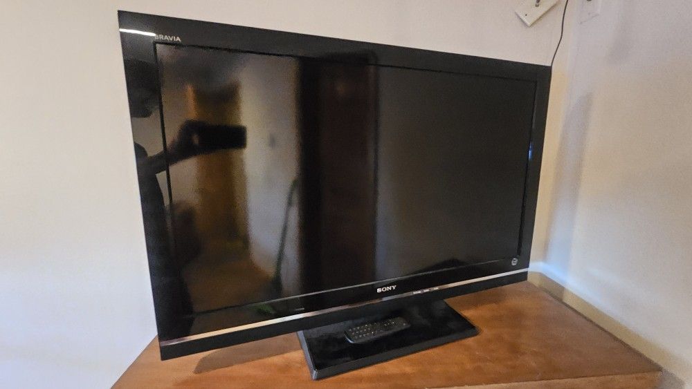 40in. Sony Bravia kdl-40s504
