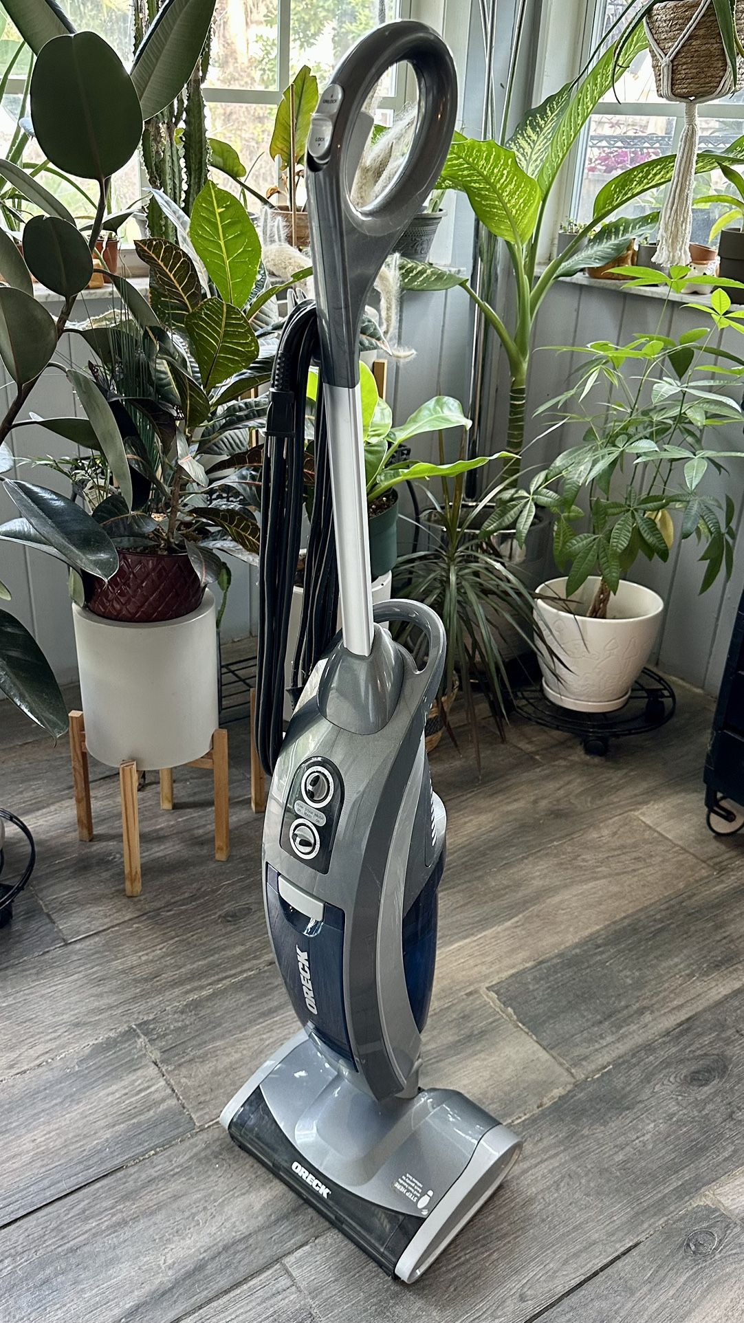 Oreck VCSTEAM VersaVac Bagless Vacuum and Steam Mop