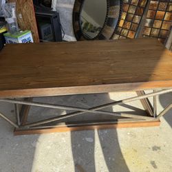 Coffee Table And End Table Set 