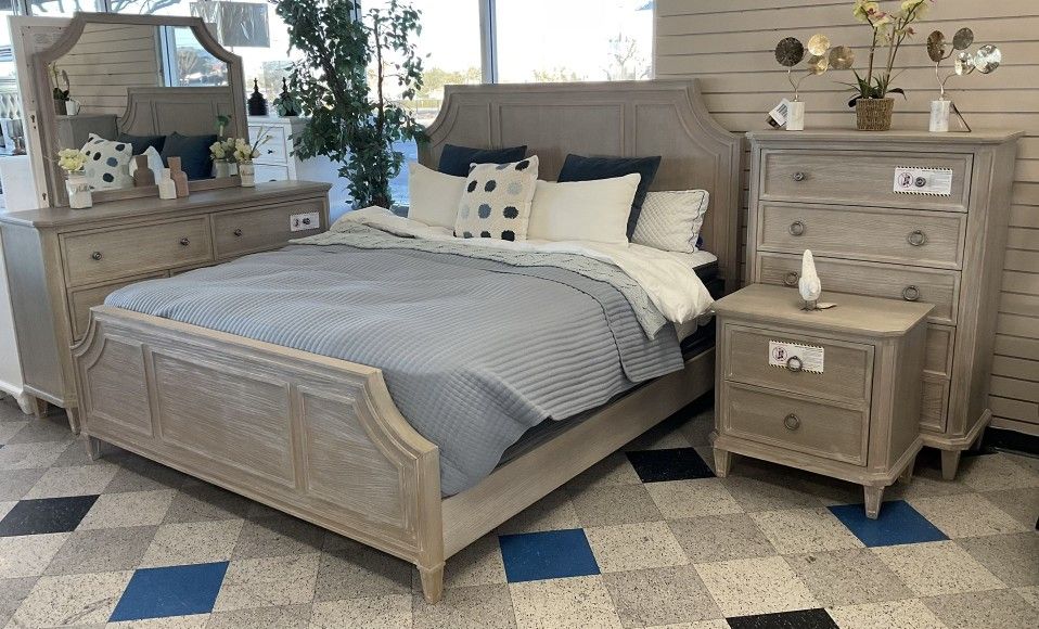 Set Bedroom ‼️New‼️Bed, Dresser, Mirror, Nightstand, ‼️ Ask for the price‼️