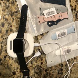 New iPhone Watch W/5 Extra Bands 