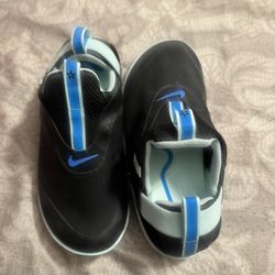 Nike zoom slip on shoes