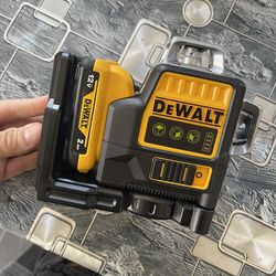 Dewalt laser 360 Beam