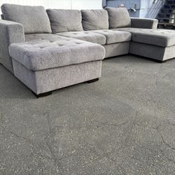 Double Chaise Sleeper Sectional Couch with Storage 
