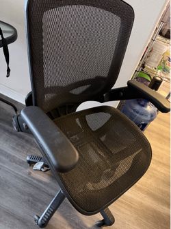Move out sale: Mesh chair