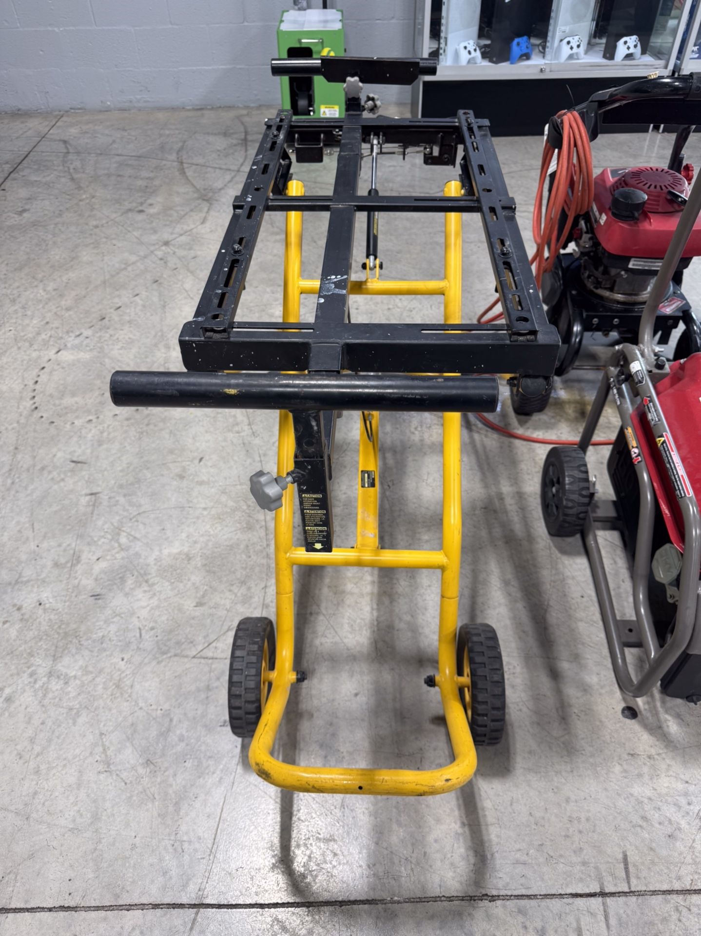 DEWALT STAND
